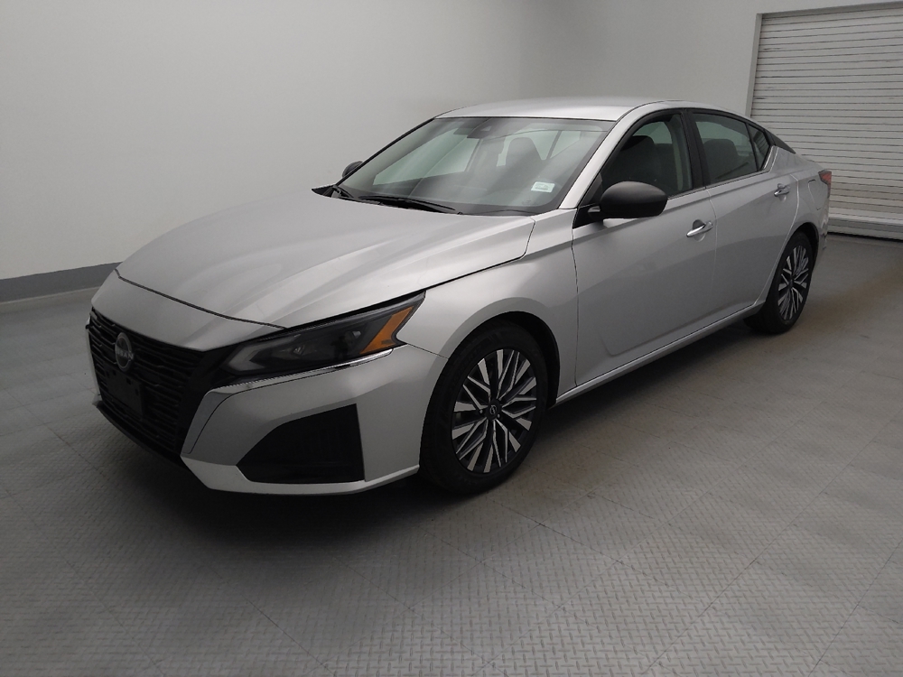 2024 Nissan Altima SV