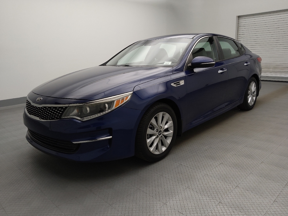 2016 Kia Optima EX's photo