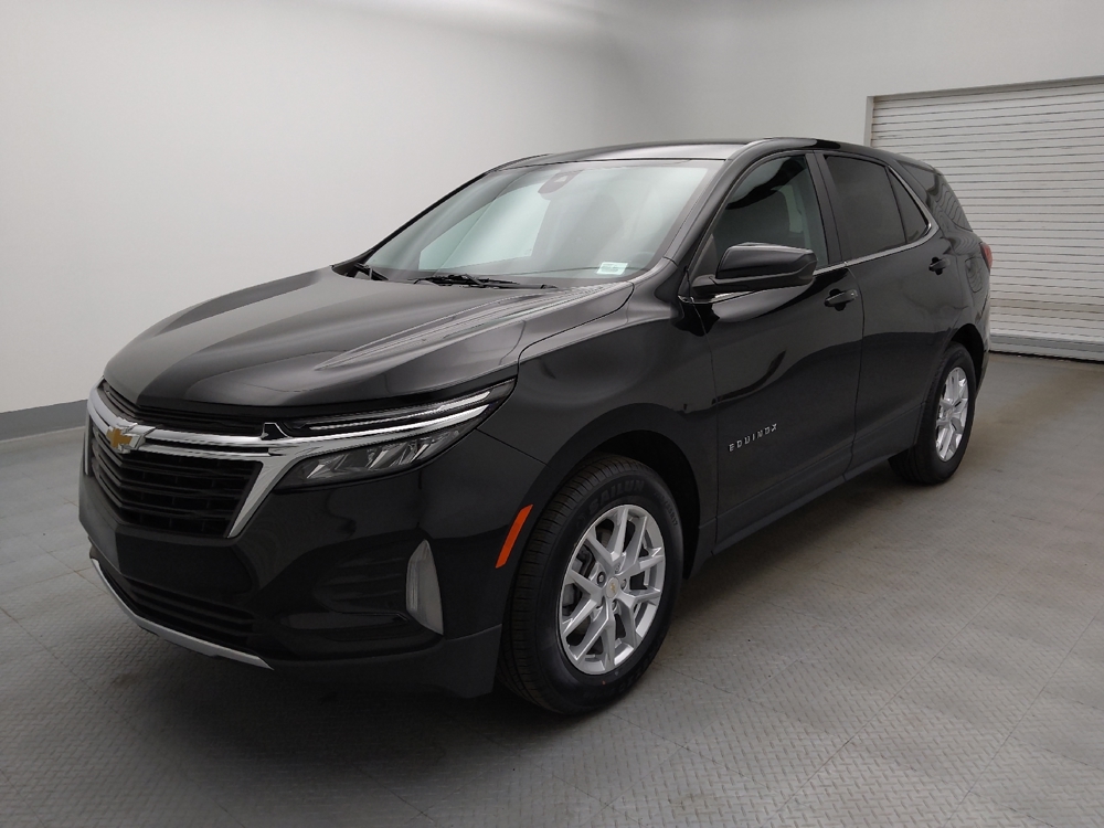 2022 Chevrolet Equinox LT's photo