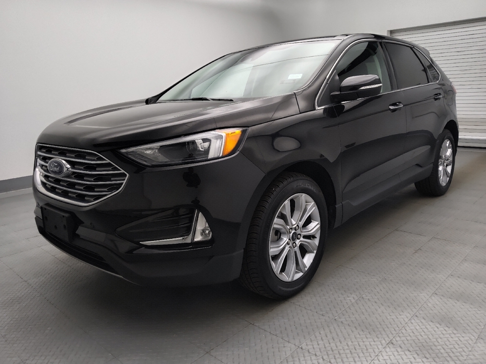 2024 Ford Edge Titanium's photo