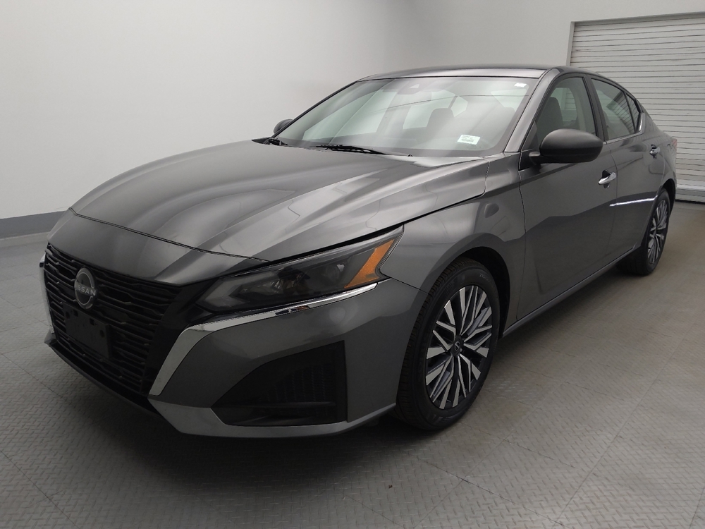 2024 Nissan Altima SV