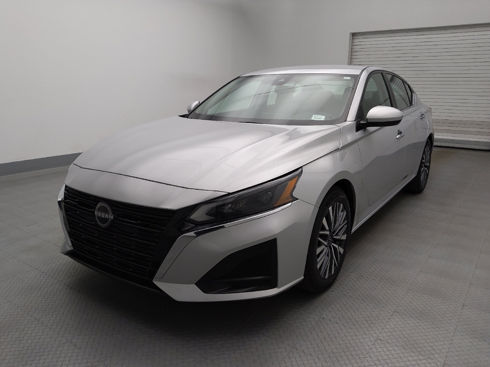 2023 Nissan Altima SV