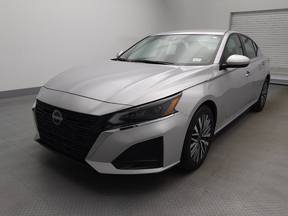 2023 Nissan Altima SV