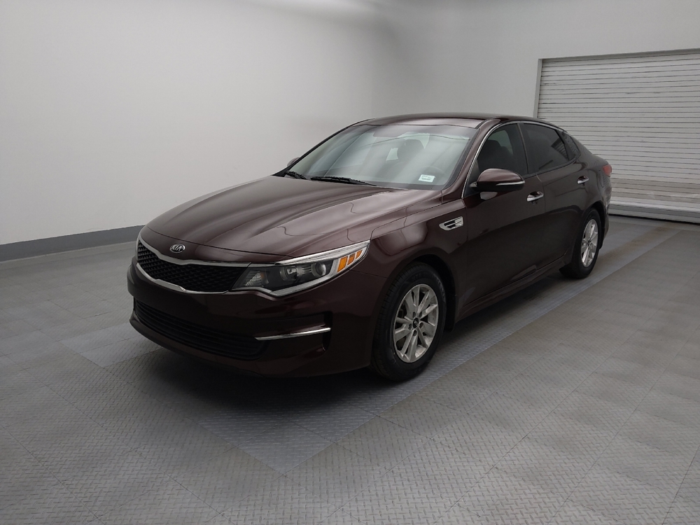 2016 Kia Optima LX's photo