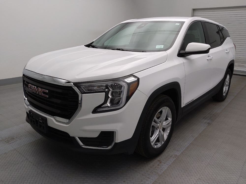 2024 GMC Terrain SLE's photo