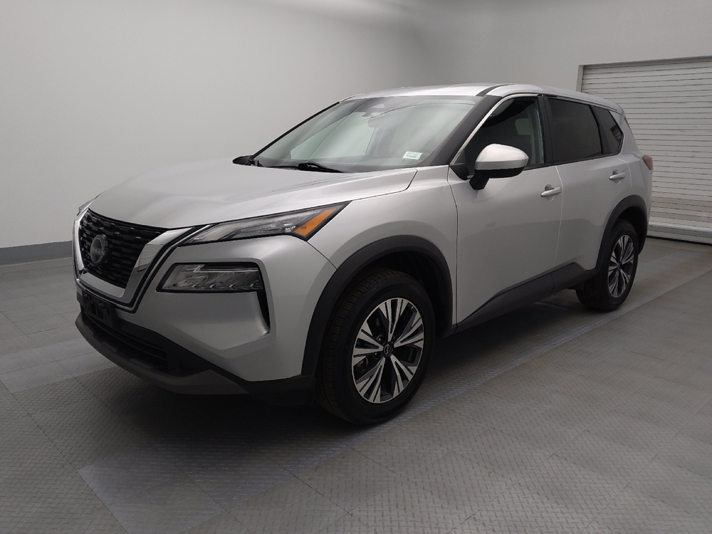 2023 Nissan Rogue SV's photo
