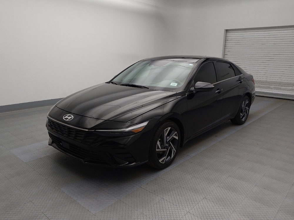 2024 Hyundai Elantra SEL's photo