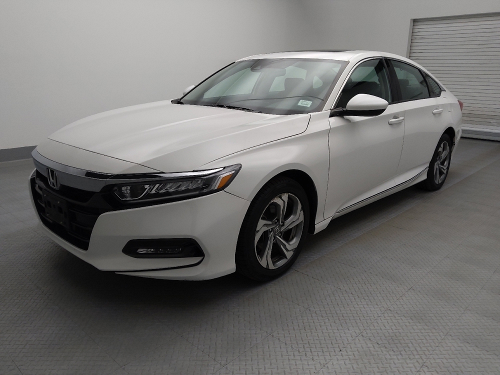2019 Honda Accord EX's photo