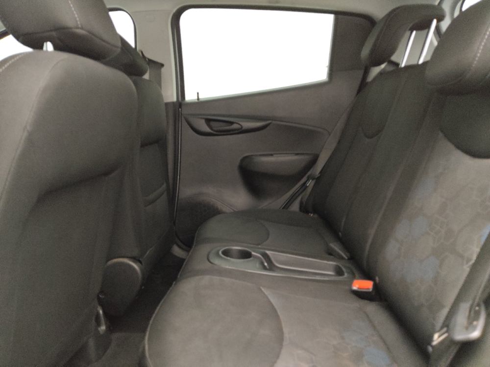 2016 Chevrolet Spark 1LT - Photo 14
