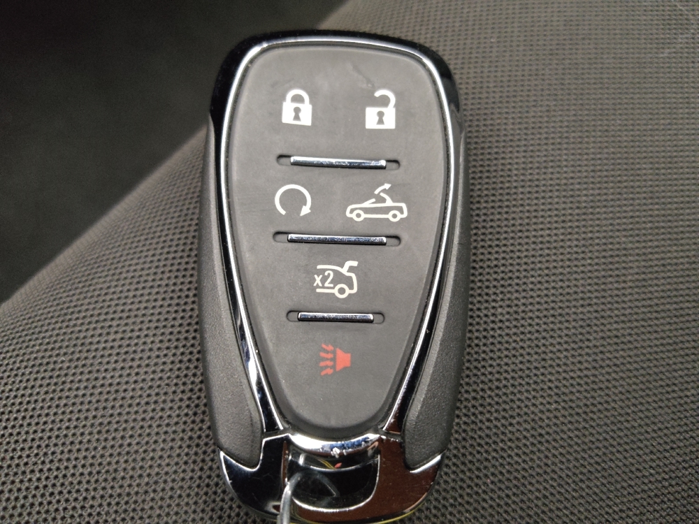 2020 Chevrolet Camaro 1LT - Photo 25