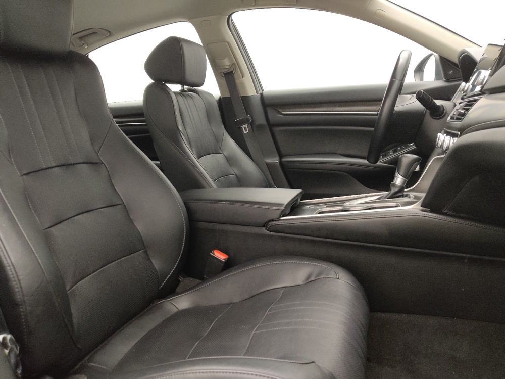 2019 Honda Accord EX-L - Photo 16