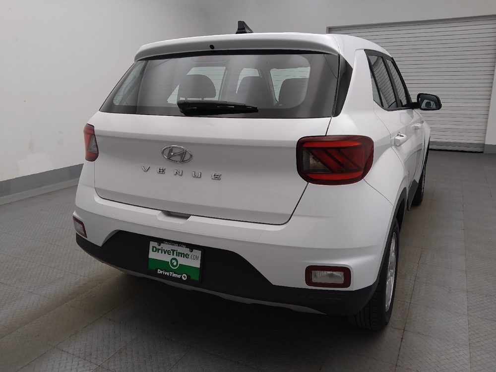 2022 Hyundai Venue SE - Photo 6