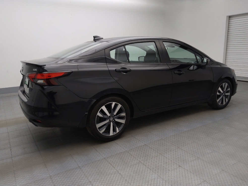 2021 Nissan Versa Sedan SR - Photo 8