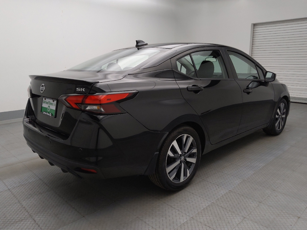 2021 Nissan Versa Sedan SR - Photo 7