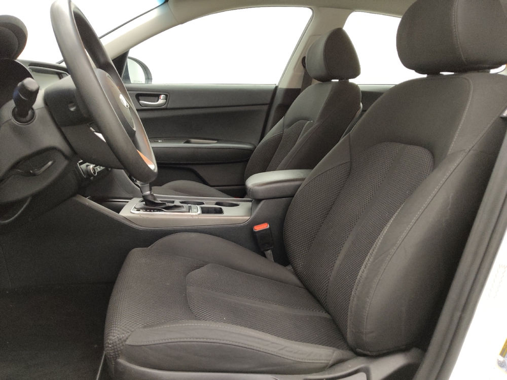 2020 Kia Optima LX - Photo 13