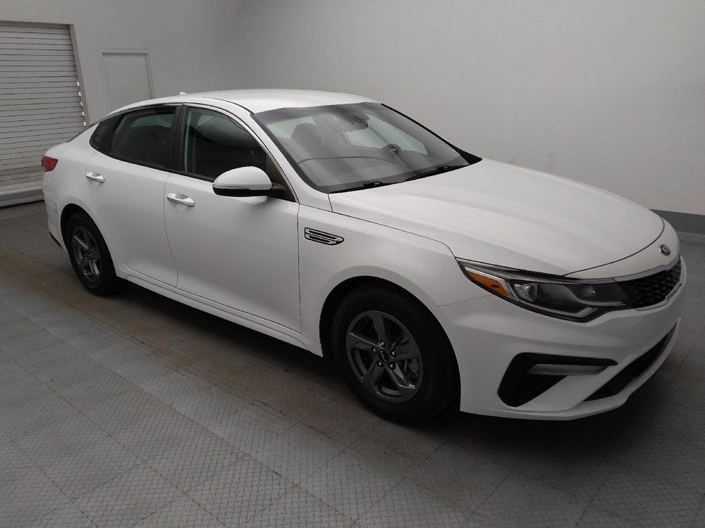 2020 Kia Optima LX - Photo 9