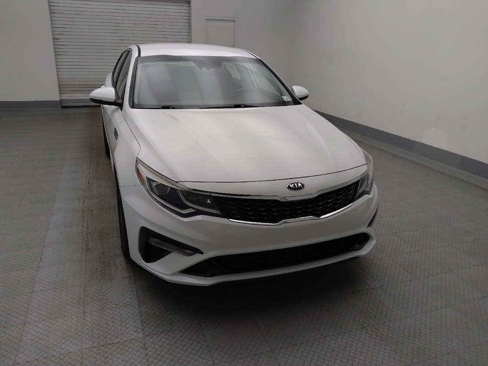 2020 Kia Optima LX - Photo 11