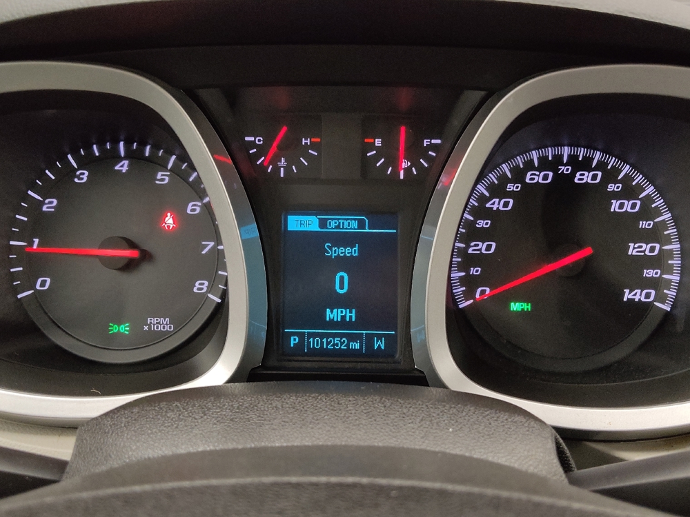 2015 Chevrolet Equinox LS - Photo 18