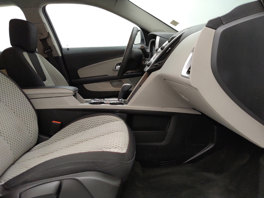 2015 Chevrolet Equinox LS - Photo 16