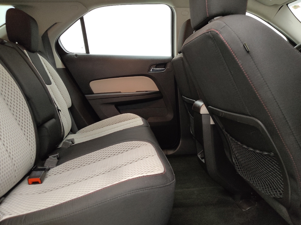2015 Chevrolet Equinox LS - Photo 15