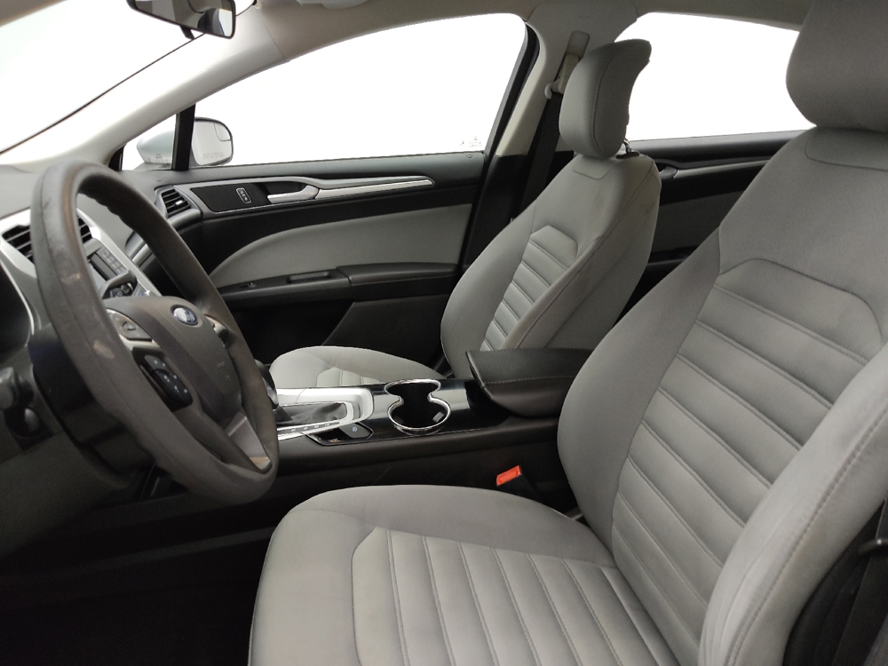 2015 Ford Fusion S - Photo 13