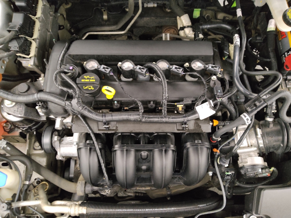 2015 Ford Fusion S - Photo 23