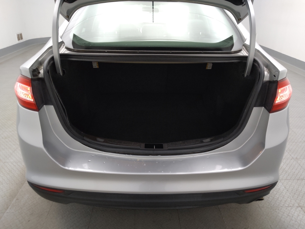 2015 Ford Fusion S - Photo 22