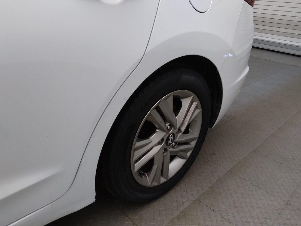 2019 Hyundai Elantra SEL - Photo 24