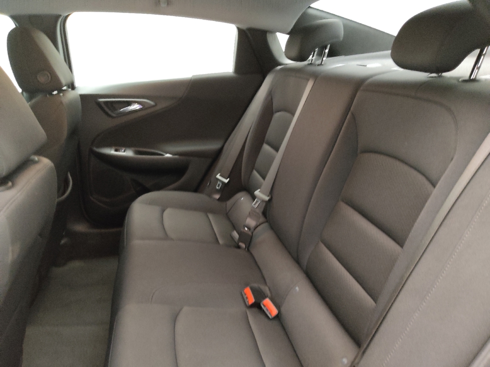 2025 Chevrolet Malibu 1LS - Photo 14