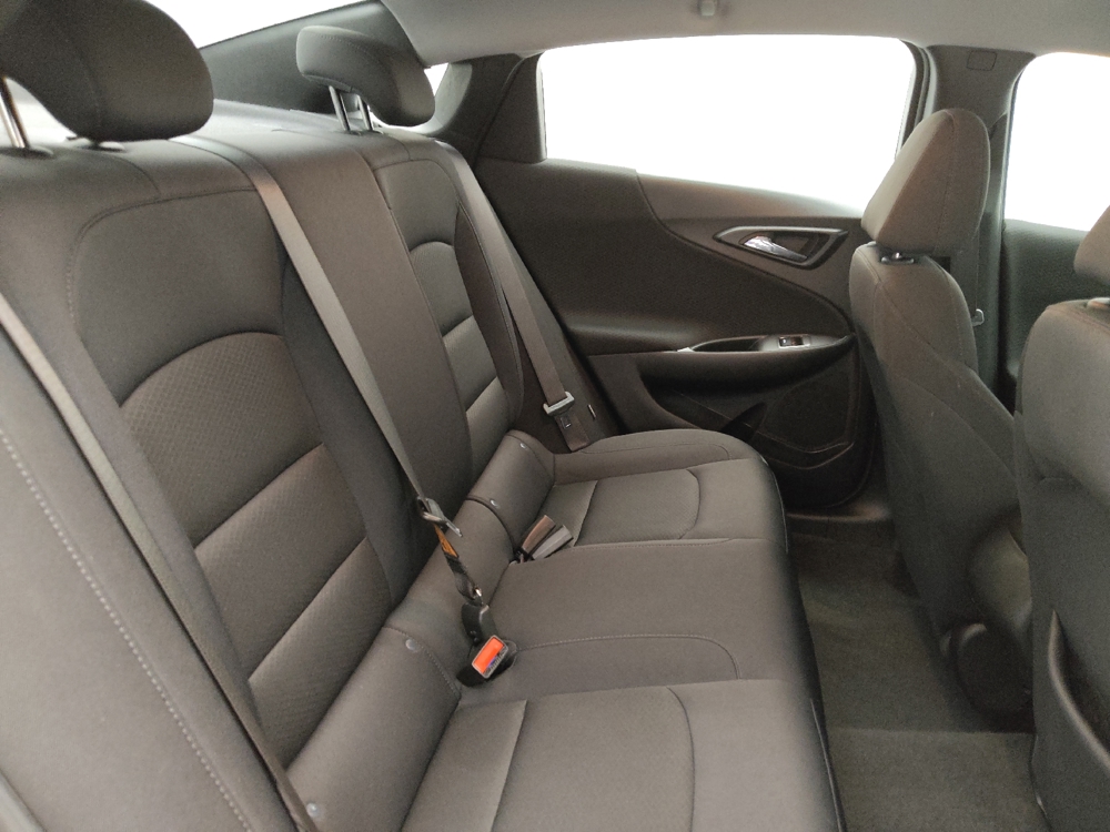 2025 Chevrolet Malibu 1LS - Photo 15