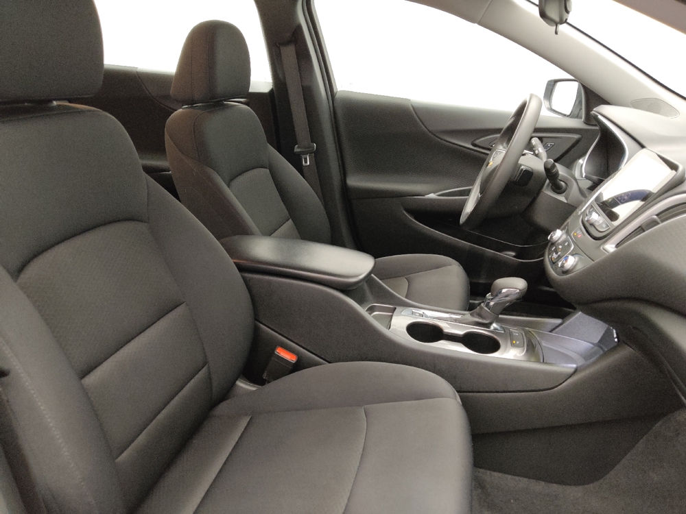 2025 Chevrolet Malibu 1LS - Photo 16