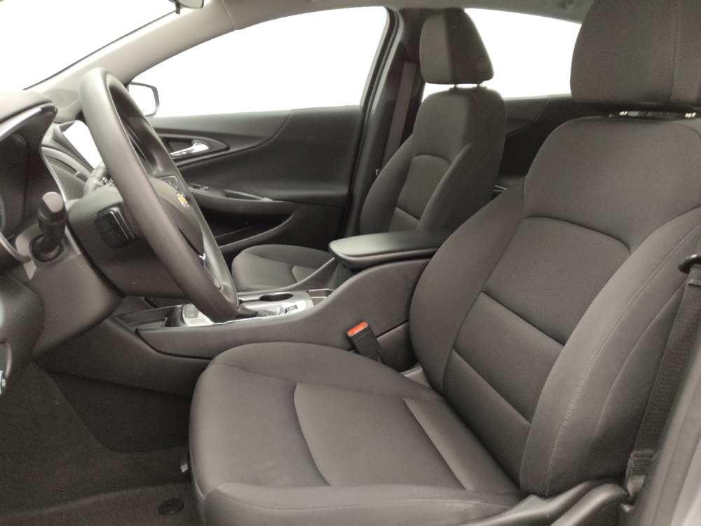 2025 Chevrolet Malibu 1LS - Photo 13