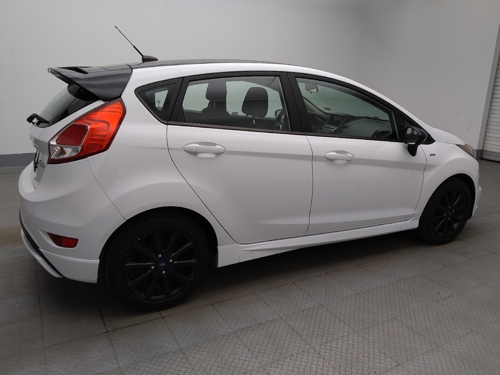 2019 Ford Fiesta ST Line - Photo 8