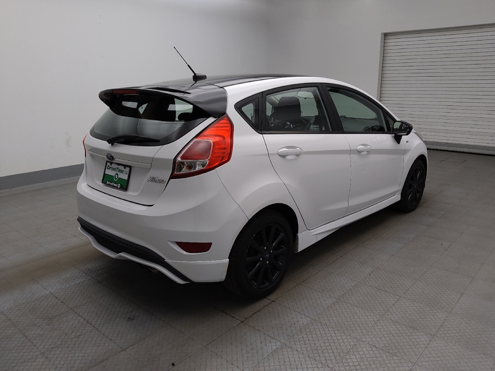 2019 Ford Fiesta ST Line - Photo 7