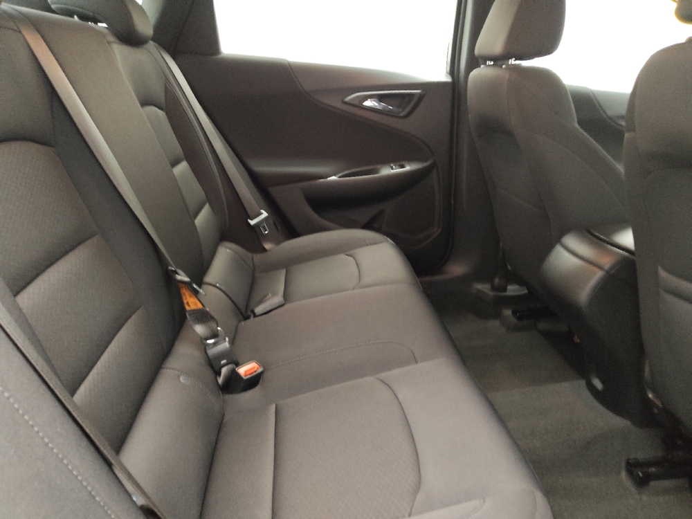 2025 Chevrolet Malibu 1LS - Photo 15