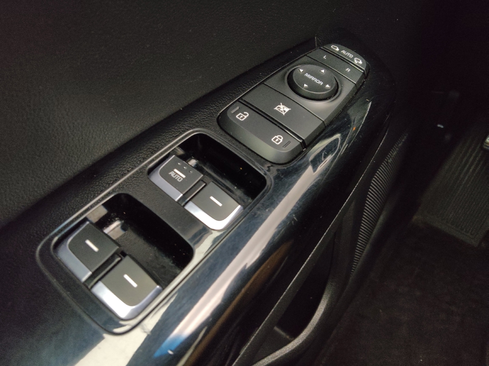 2017 Kia Sportage SX - Photo 21