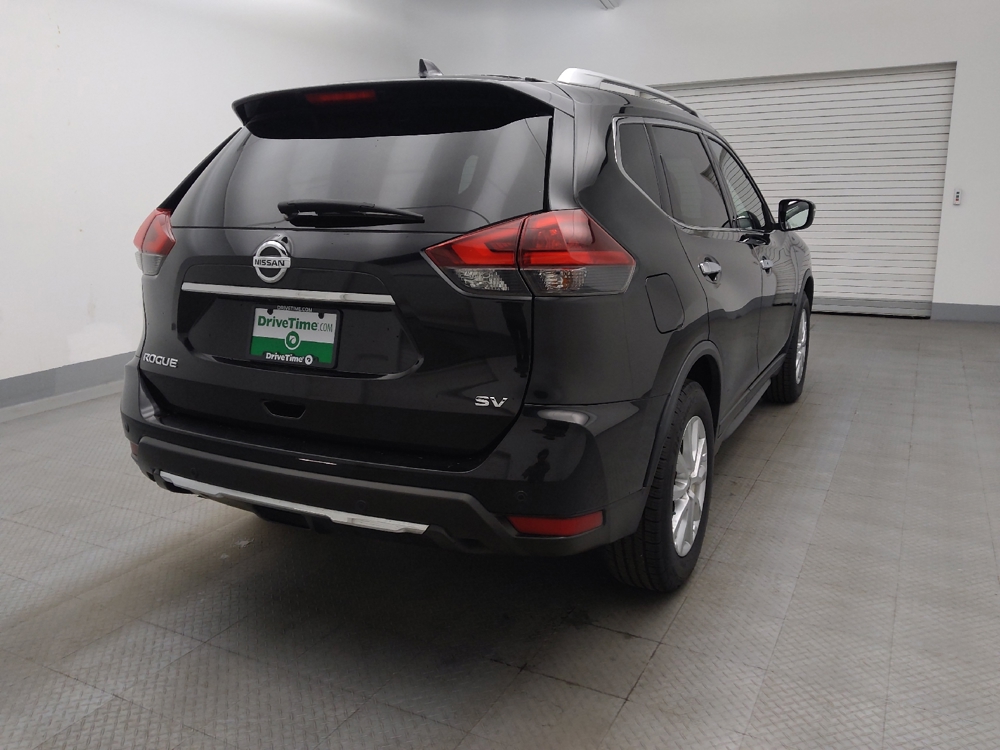 2020 Nissan Rogue SV - Photo 6