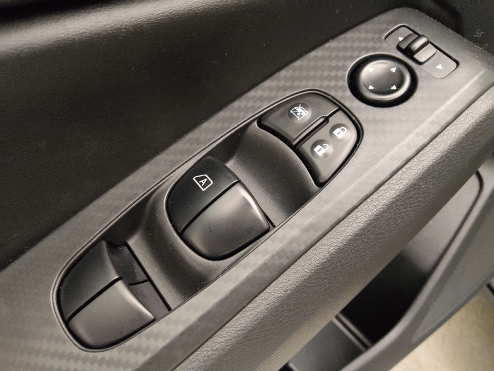 2025 Nissan Altima SV - Photo 21