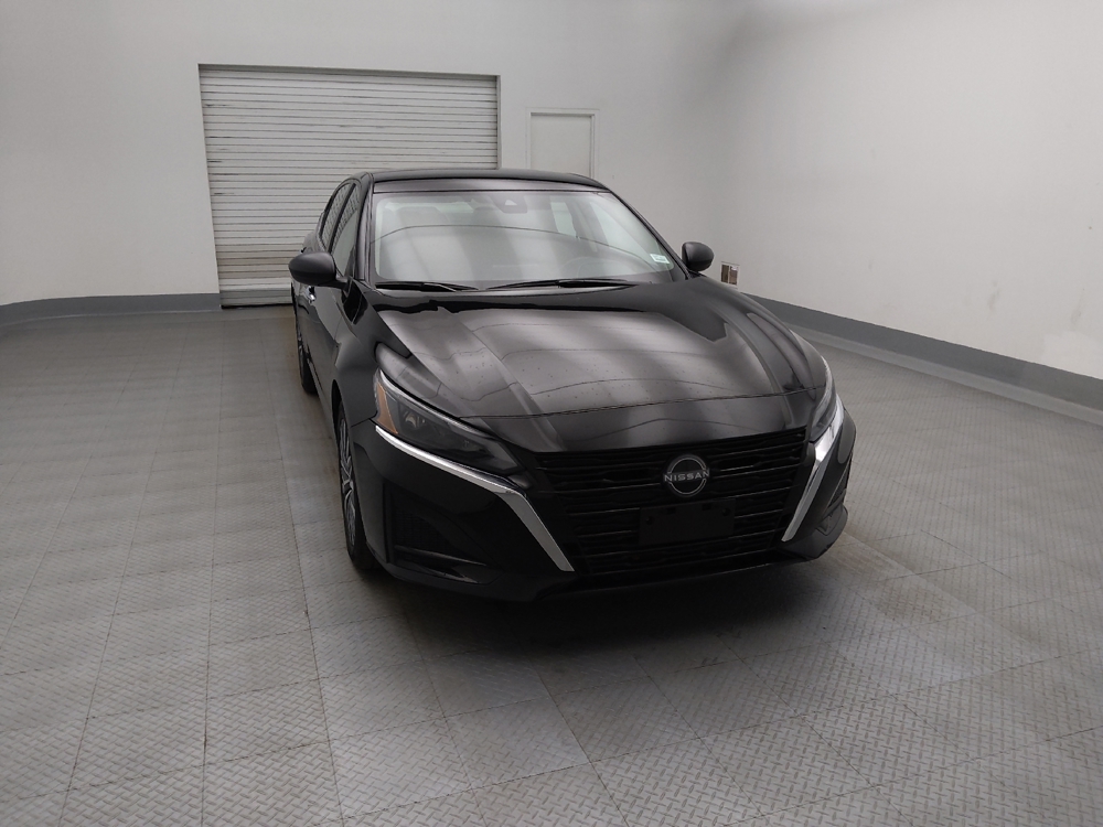 2025 Nissan Altima SV - Photo 11