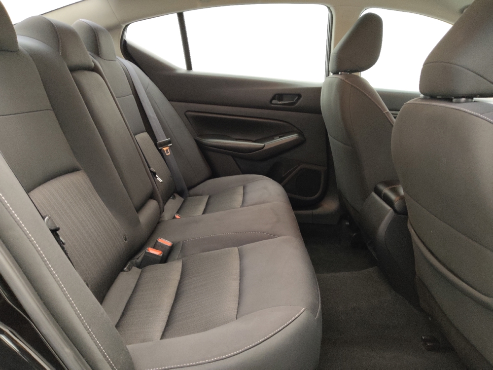 2025 Nissan Altima SV - Photo 15