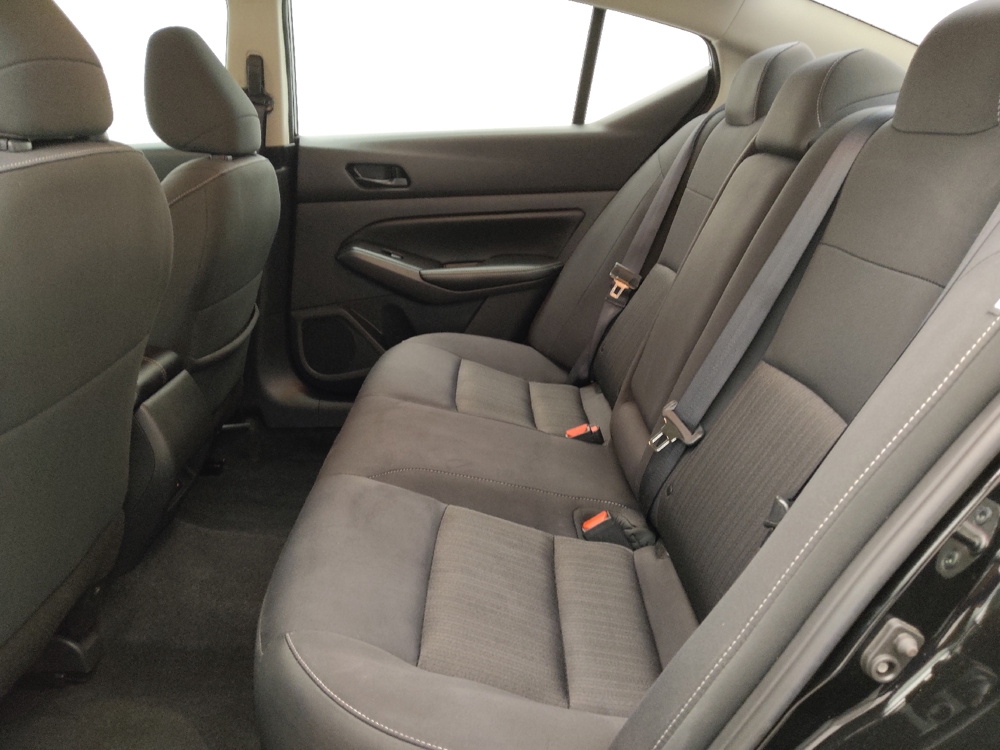 2025 Nissan Altima SV - Photo 14