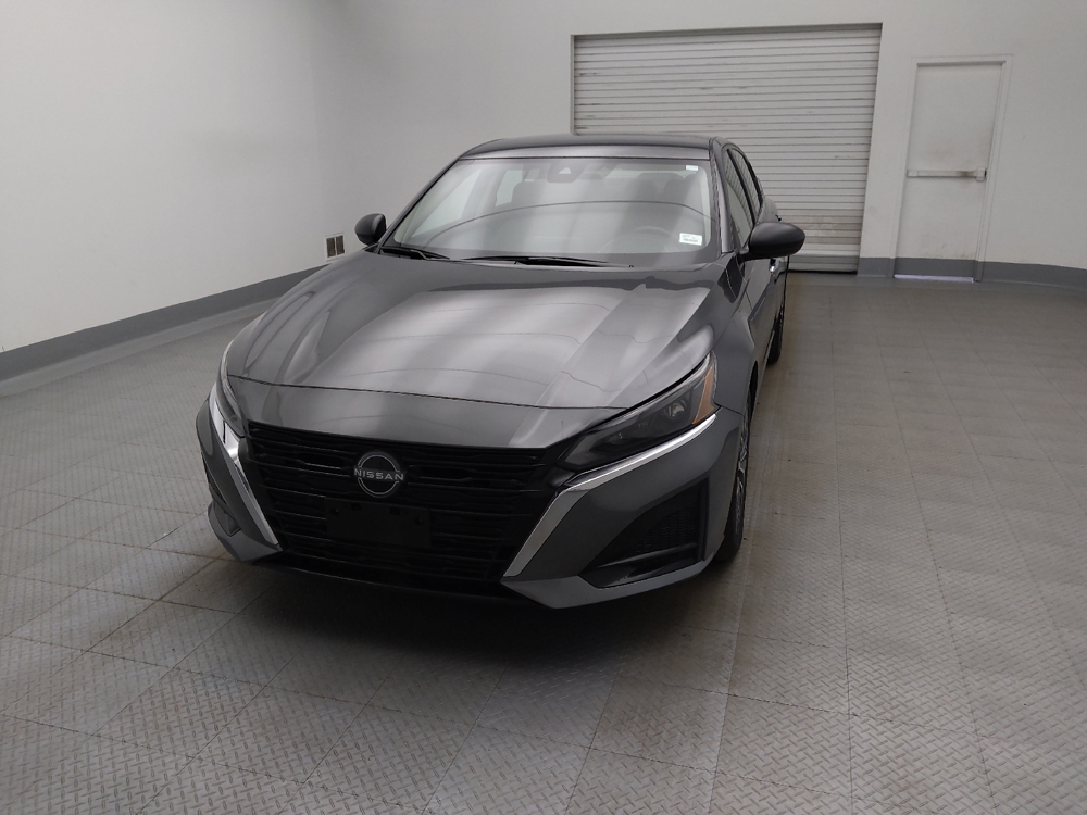 2025 Nissan Altima SV - Photo 12