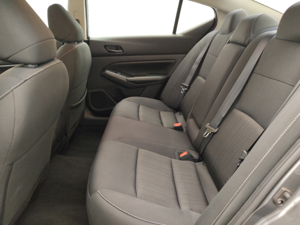 2025 Nissan Altima SV - Photo 14