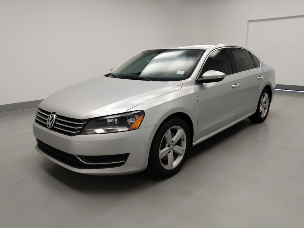 Used 2012 Volkswagen Passat Driver Front Bumper