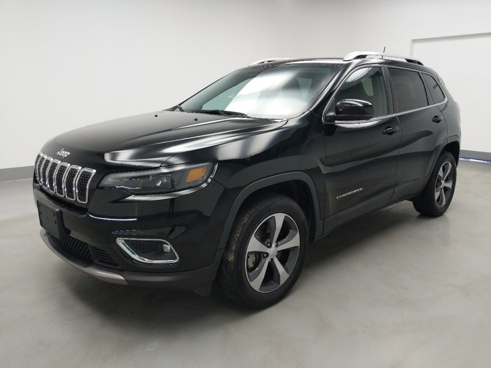 Used 2019 Jeep Cherokee Driver Front Bumper