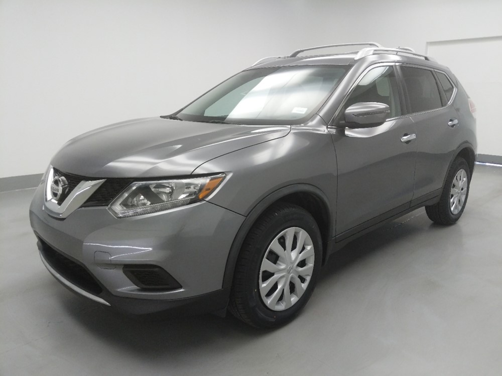 Used 2016 Nissan Rogue Driver Front Bumper