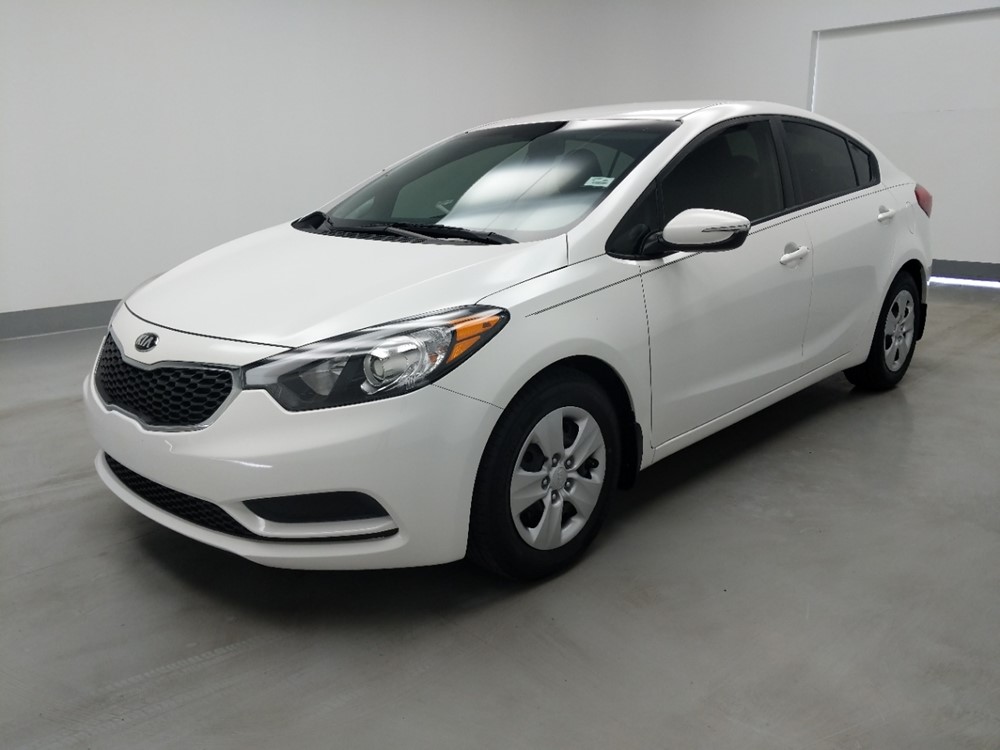 Used 2016 Kia Forte Driver Front Bumper