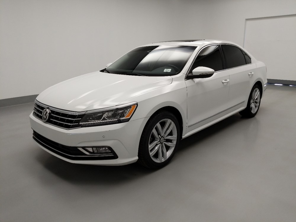 Used 2017 Volkswagen Passat Driver Front Bumper