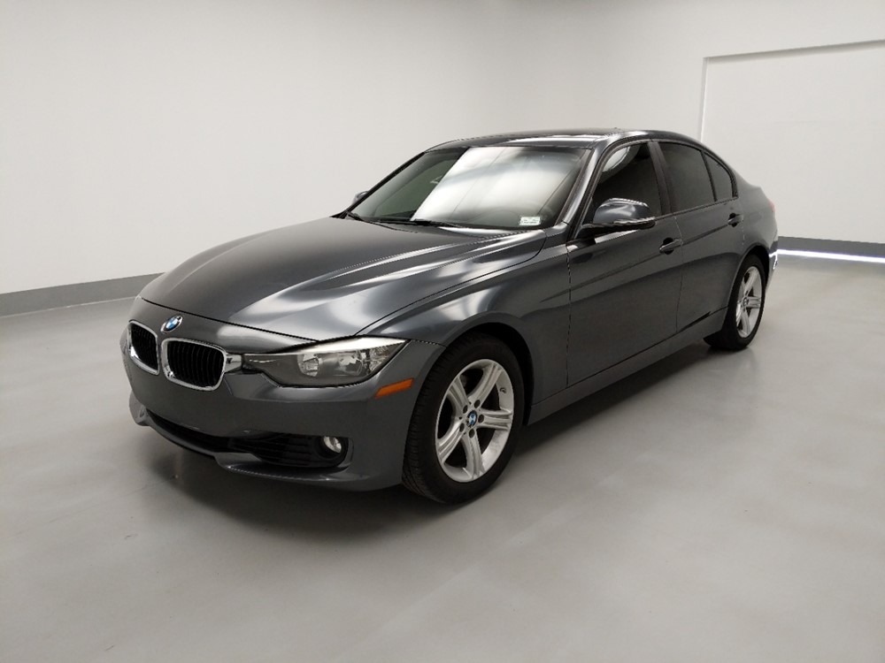 Used 2013 BMW 328i Driver Front Bumper