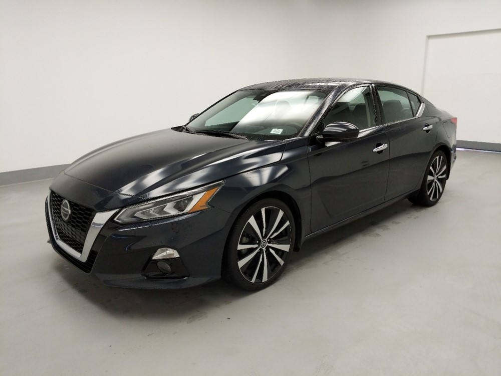 Used 2020 Nissan Altima Driver Front Bumper